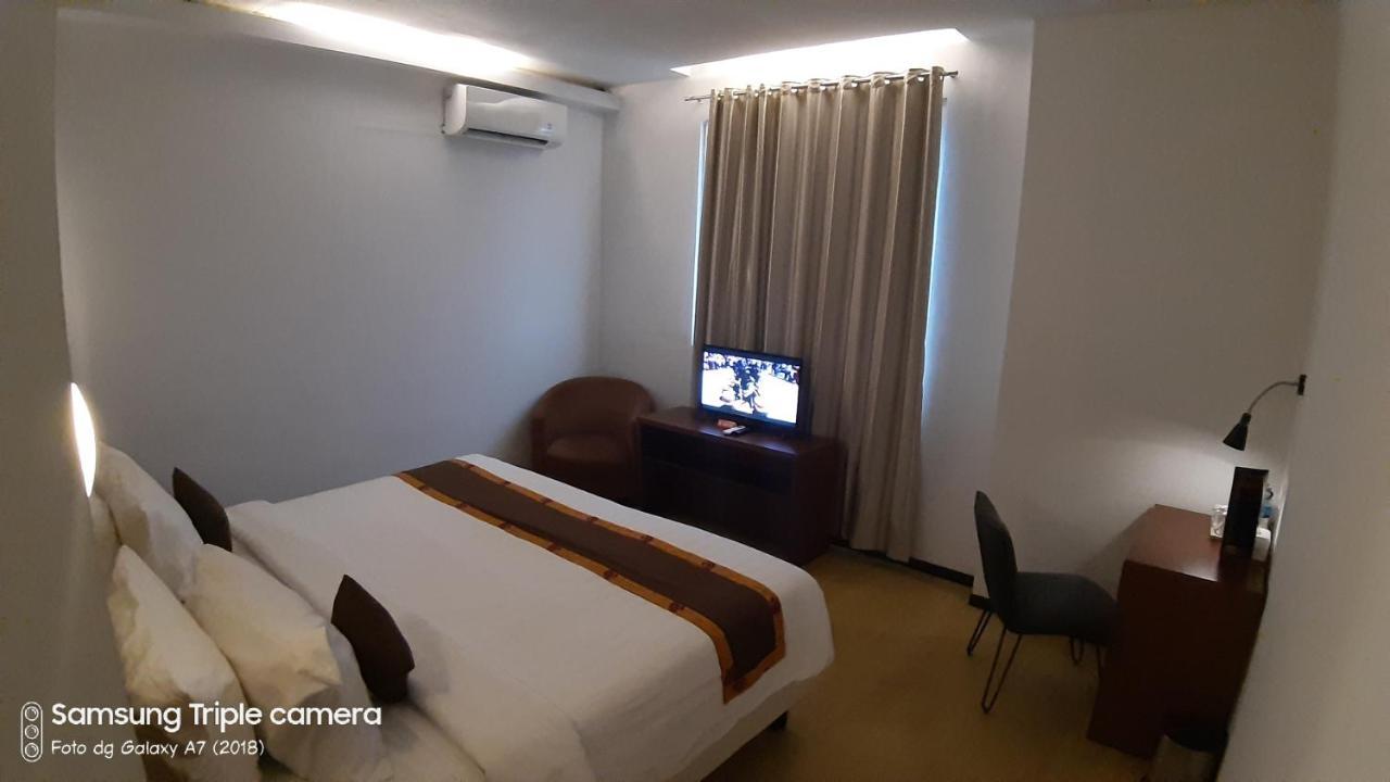 Xtra Hotel Bengkulu Exterior photo