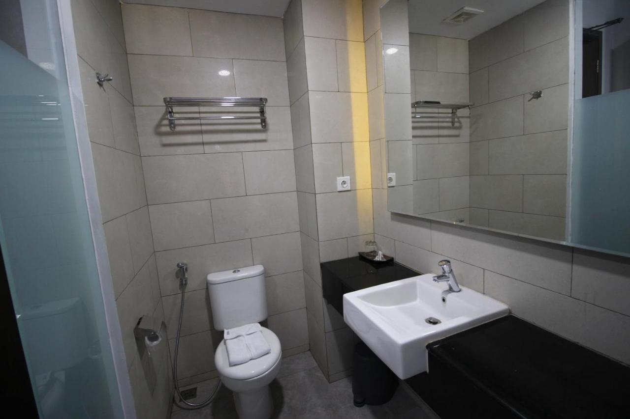 Xtra Hotel Bengkulu Exterior photo